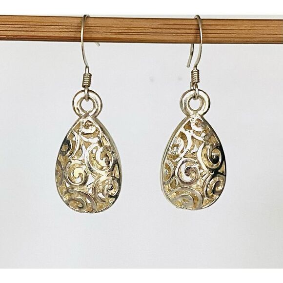 HE# Lovely Vintage Silver Dangle Earrings - Picture 3 of 6